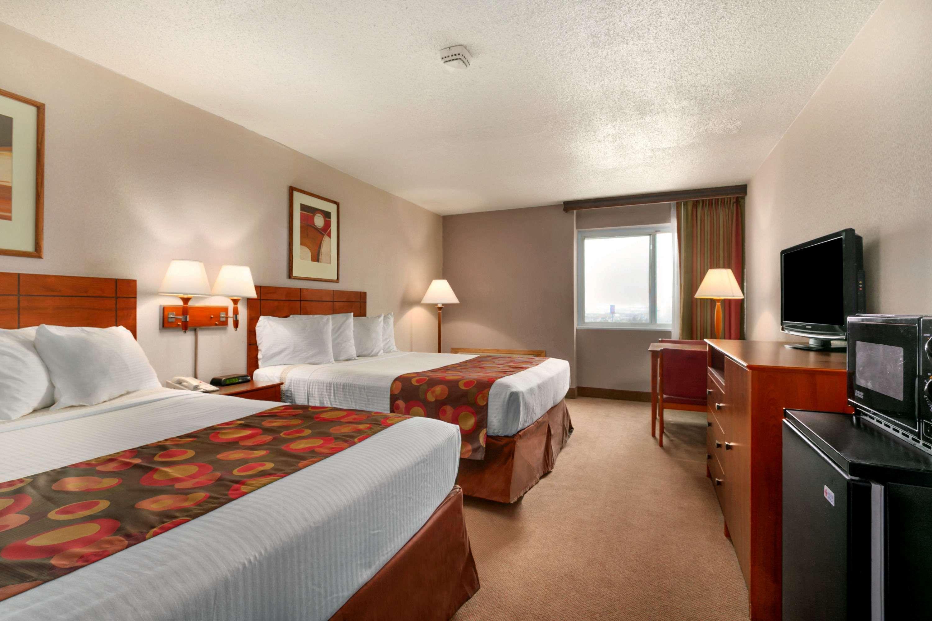 Ramada By Wyndham Bismarck Hotel Luaran gambar