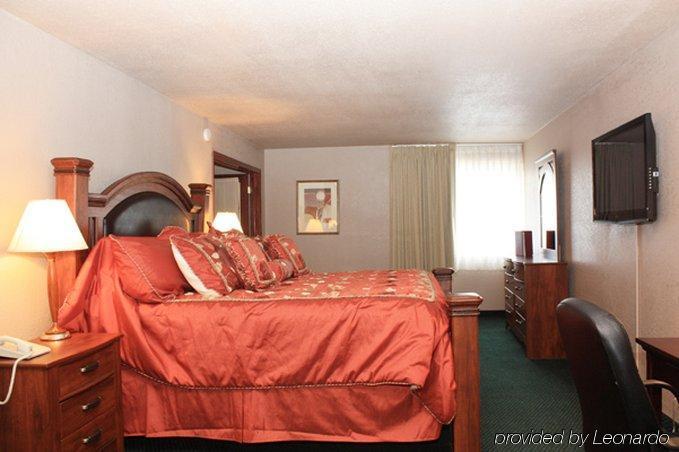 Ramada By Wyndham Bismarck Hotel Bilik gambar